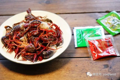 吃不完的方便面調(diào)料別再亂扔了 用它來(lái)做小龍蝦,保證你吃到光盤