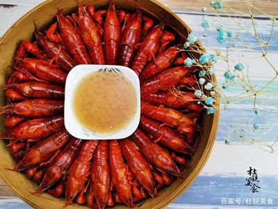 拒絕重調料，還原真滋味 品味原汁原味小龍蝦的清香真諦